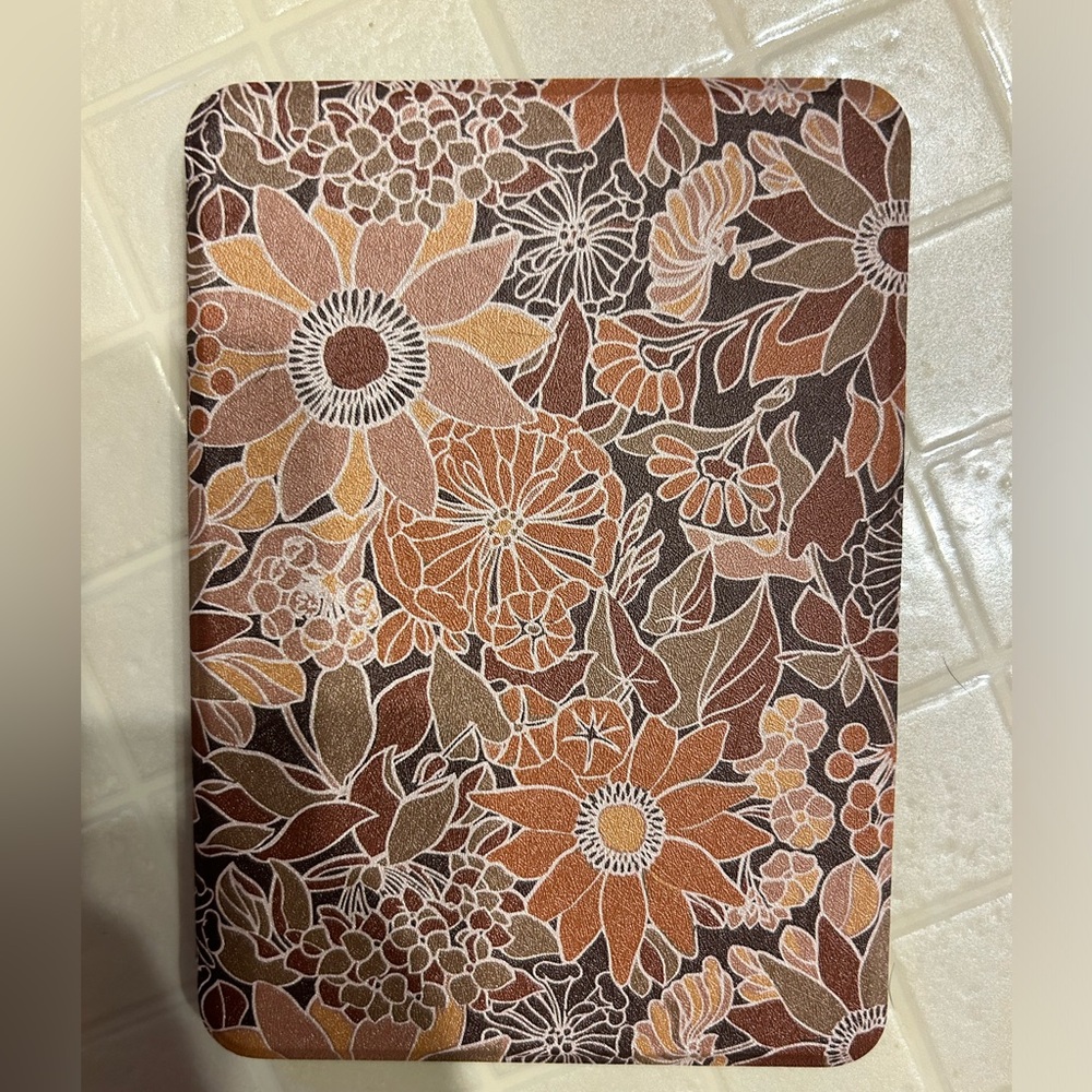 Retro Floral Kindle Case